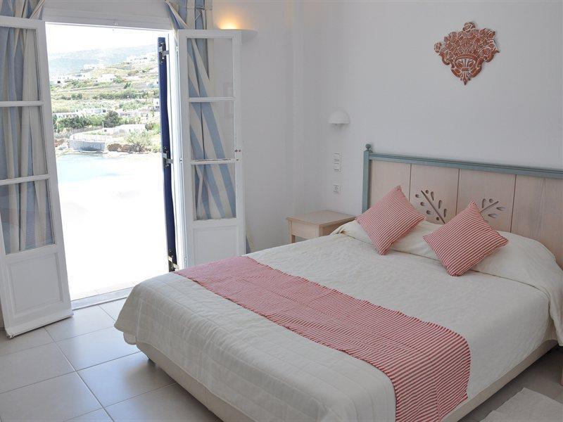 فندق Paros Bay Parasporos المظهر الخارجي الصورة